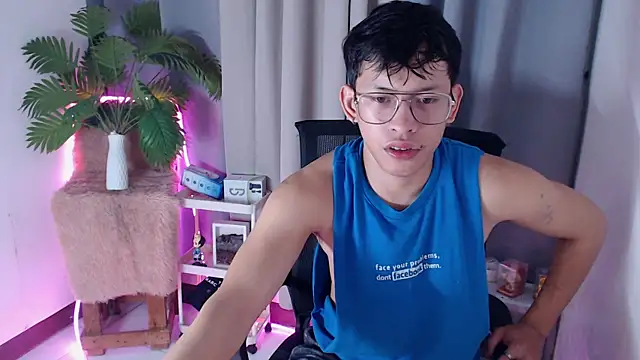 pinkcock froi2305 online show from December 14, 2:17 am