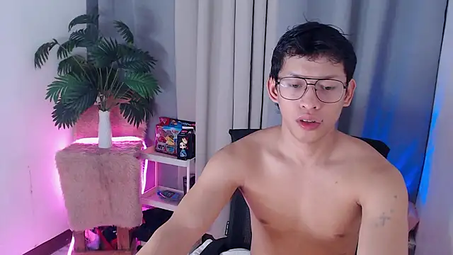 pinkcock froi2305 online show from March 16, 7:01 am