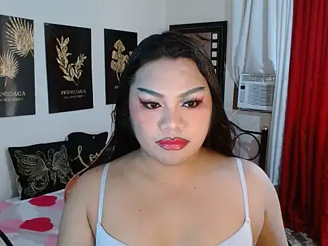 TSbrianaHugeCock online show from November 3, 7:09 am