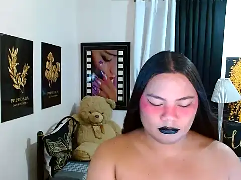 TSbrianaHugeCock online show from March 23, 2:32 pm