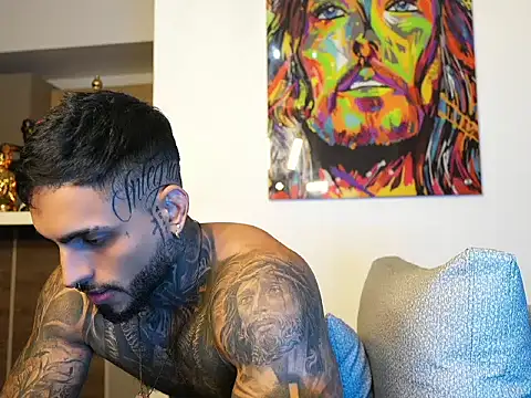 logan hugh8 online show from September 15, 6:46 am