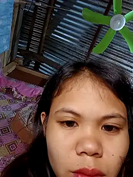 Sexxie Ella22 online show from November 22, 9:25 pm