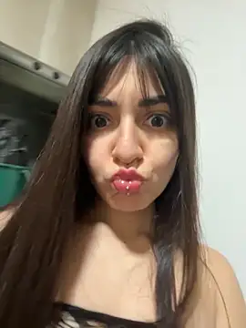 Snapshot of julichikita chatting on October 30, 5:31 am julichikita online show from October 30, 5:31 am