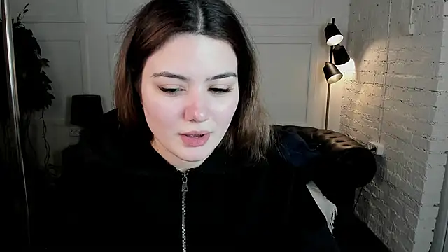 Snapshot of Dark_Moni chatting on January 18, 2:48 am Dark Moni online show from January 18, 2:48 am