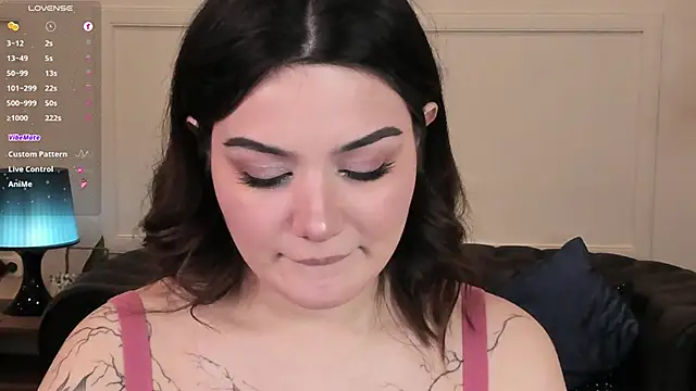 Snapshot of Dark_Moni chatting on March 5, 2:51 am Dark Moni online show from March 5, 2:51 am