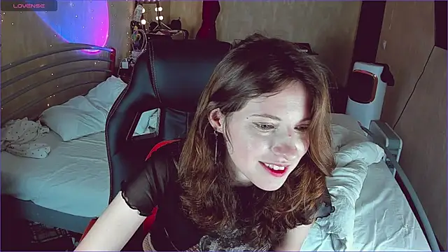 Snapshot of Agata_in_Wonderland chatting on September 14, 9:36 pm Agata in Wonderland online show from September 14, 9:36 pm