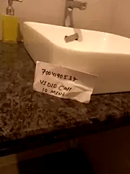 Snapshot of liza-212 chatting on October 14, 12:33 am liza-212 online show from October 14, 12:33 am