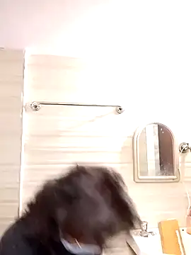 Love Foreverr12 online show from November 15, 11:18 am