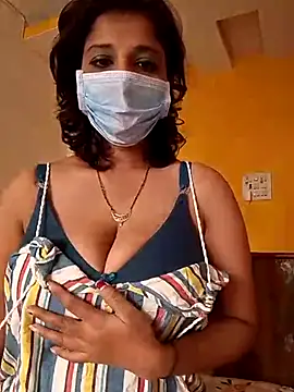 Love Foreverr12 online show from November 29, 6:49 am