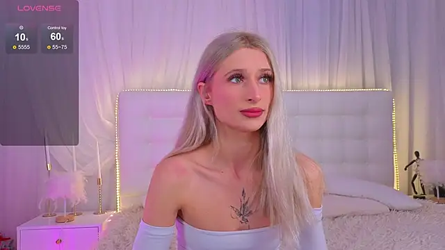 Monica Leen online show from March 18, 6:27 am