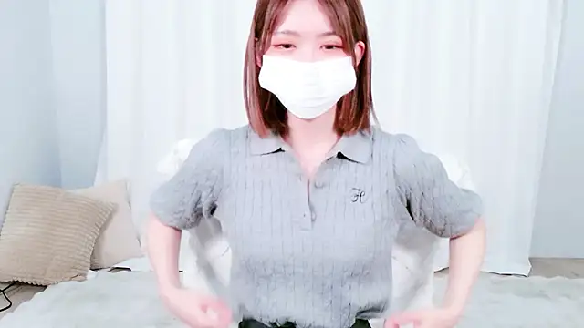 NANA chan 1 online show from November 9, 7:06 am