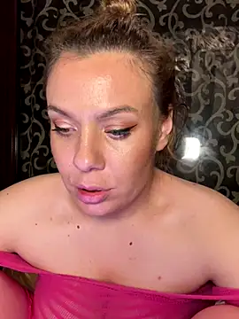 Snapshot of emmasweett11 chatting on September 9, 10:20 pm emmasweett11 online show from September 9, 10:20 pm