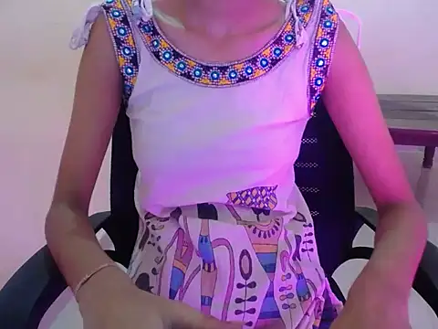 Snapshot of kiya_7 chatting on July 7, 7:34 am kiya 7 online show from July 7, 7:34 am