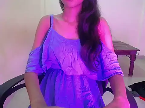 Snapshot of kiya_7 chatting on July 16, 5:13 am kiya 7 online show from July 16, 5:13 am