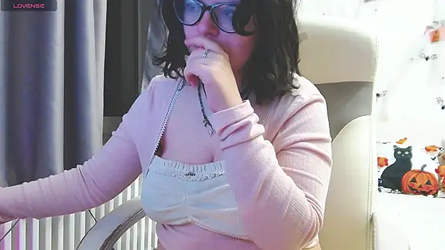 MilisaSweet777 online show from November 1, 8:33 pm