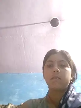 Snapshot of Laxmixx2 chatting on September 13, 12:54 am Laxmixx2 online show from September 13, 12:54 am