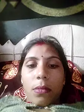 Snapshot of Laxmixx2 chatting on October 13, 3:23 pm Laxmixx2 online show from October 13, 3:23 pm