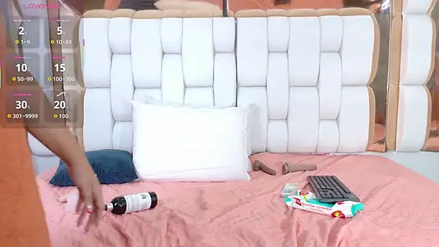 Daddyfavouritegirl online show from November 18, 8:08 am