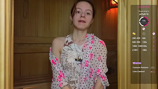 TiannaBorlace online show from March 5, 1:12 am