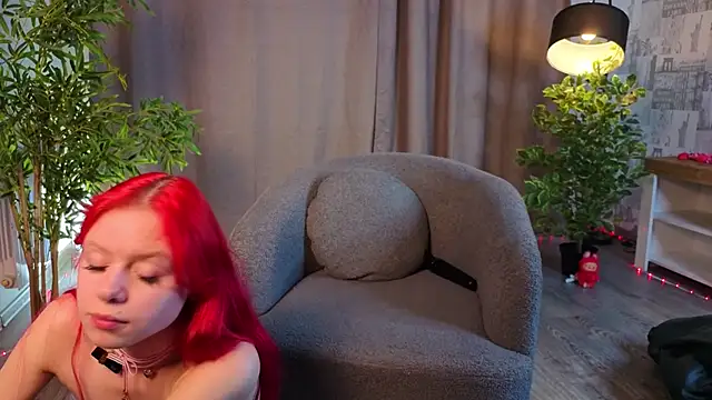 TiannaBorlace online show from June 7, 1:15 pm