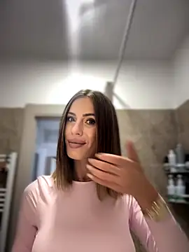  JessyRey  online show from September 10, 7:19 am