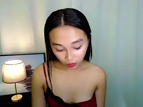 Snapshot of SultryCyraFoxmore chatting on July 23, 5:27 am SultryCyraFoxmore online show from July 23, 5:27 am