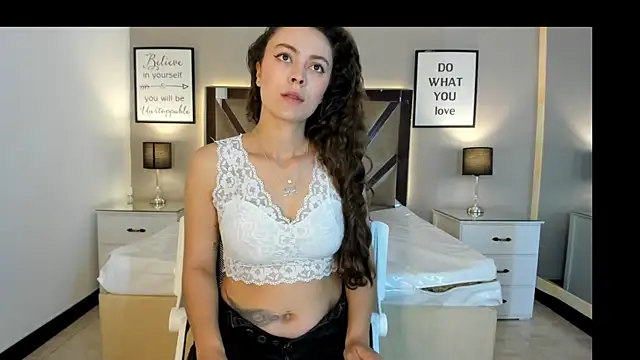 cellestehot online show from February 18, 1:40 pm