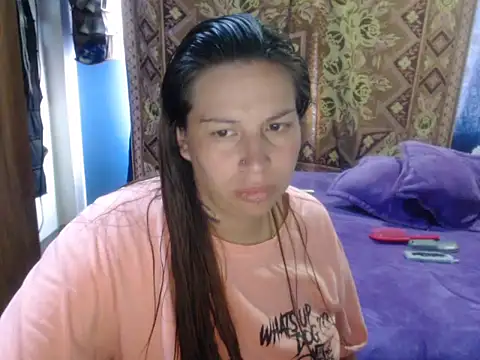 cloequeen15 online show from May 3, 3:51 pm