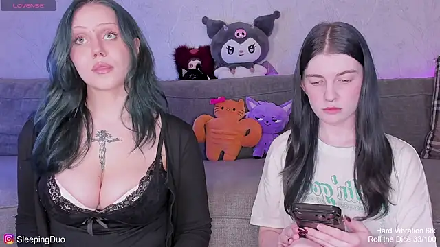Threesomebabes online show from July 10, 2:52 pm