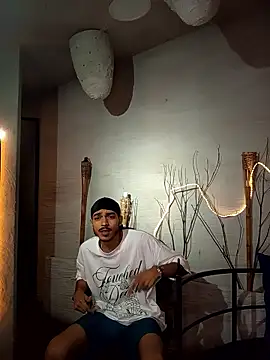 MarcusRain  online show from January 8, 3:42 am