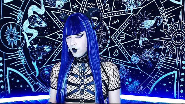 Snapshot of naomi_satan chatting on February 21, 7:59 pm naomi satan online show from February 21, 7:59 pm