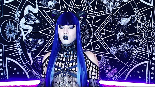 Snapshot of naomi_satan chatting on April 1, 10:51 pm naomi satan online show from April 1, 10:51 pm