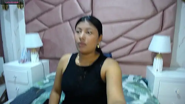 canela a73 online show from October 11, 7:56 pm