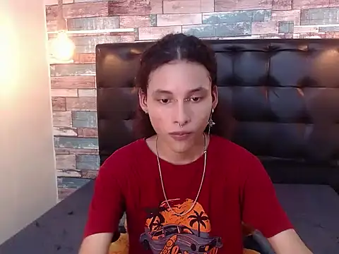 Snapshot of Andrew_Landry chatting on September 16, 5:25 pm Andrew Landry online show from September 16, 5:25 pm
