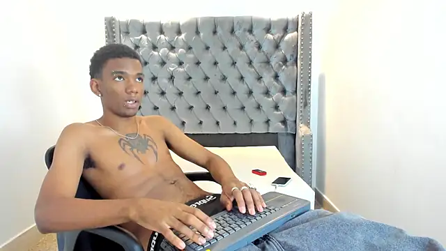 nero reyd online show from January 13, 7:30 pm