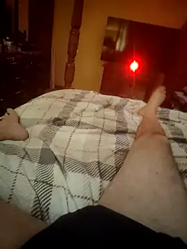 Snapshot of Cuck1978lance chatting on March 20, 6:24 pm Cuck1978lance online show from March 20, 6:24 pm