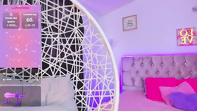 Snapshot of Lushy_sweet chatting on March 3, 5:52 pm Lushy sweet online show from March 3, 5:52 pm