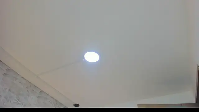 Snapshot of Salome_Smitth_1 chatting on April 28, 8:36 pm Salome Smitth 1 online show from April 28, 8:36 pm
