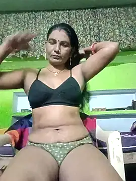 Snapshot of ZIVAA chatting on November 3, 2:57 am ZIVAA online show from November 3, 2:57 am