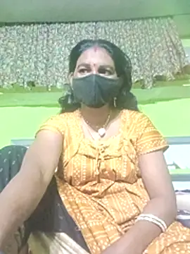 Snapshot of ZIVAA chatting on February 1, 4:00 am ZIVAA online show from February 1, 4:00 am