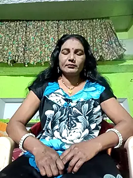 Snapshot of ZIVAA chatting on February 7, 4:38 am ZIVAA online show from February 7, 4:38 am