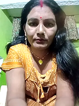 Snapshot of ZIVAA chatting on February 12, 4:51 am ZIVAA online show from February 12, 4:51 am