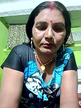 Snapshot of ZIVAA chatting on February 15, 8:24 am ZIVAA online show from February 15, 8:24 am