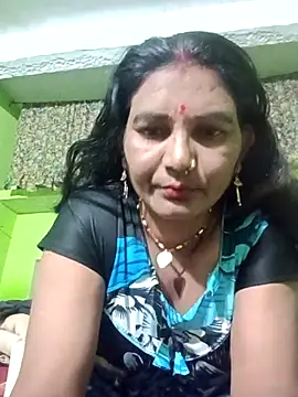 Snapshot of ZIVAA chatting on February 21, 6:58 am ZIVAA online show from February 21, 6:58 am