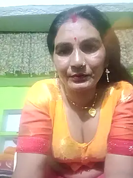 Snapshot of ZIVAA chatting on March 8, 8:29 am ZIVAA online show from March 8, 8:29 am