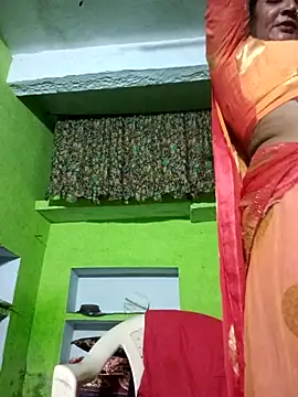 Snapshot of ZIVAA chatting on March 10, 11:04 am ZIVAA online show from March 10, 11:04 am