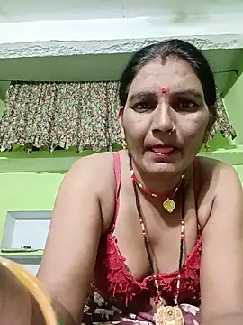 Snapshot of ZIVAA chatting on June 19, 8:51 am ZIVAA online show from June 19, 8:51 am