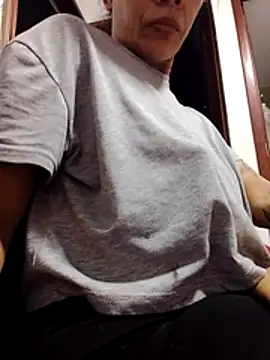 Alisson Milf online show from January 10, 4:25 am