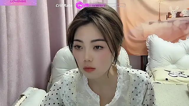 Snapshot of bao-bao- chatting on April 11, 12:42 pm bao-bao- online show from April 11, 12:42 pm