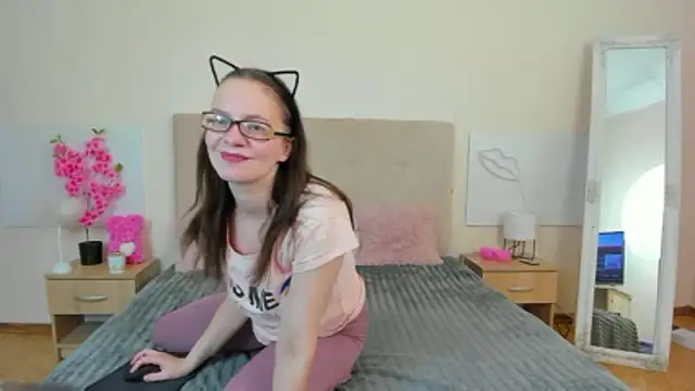 Snapshot of LexyFuun chatting on November 29, 10:35 pm LexyFuun online show from November 29, 10:35 pm